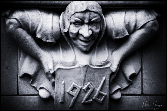 1926